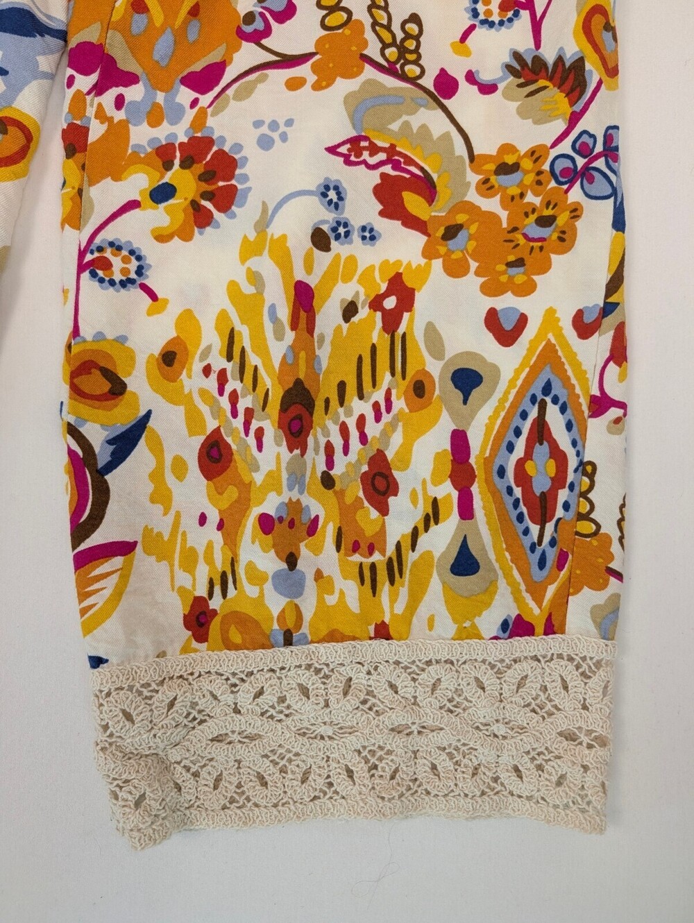 Rachel Zoe Women's Floral Wide Leg Pants with Lace Trim Size M - Picture 3 of 5